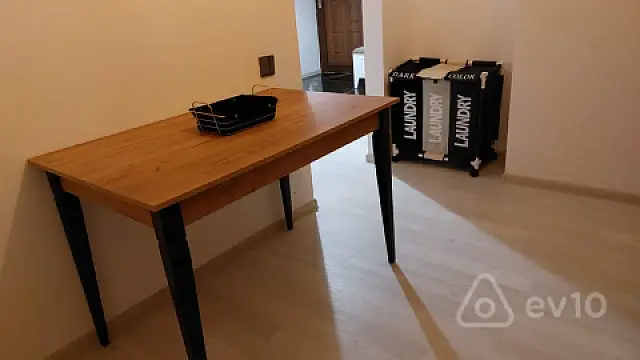 Kirayə verilir 2 otaqlı yeni tikili 75 m²