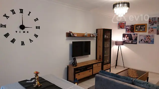 Kirayə verilir 2 otaqlı yeni tikili 75 m²