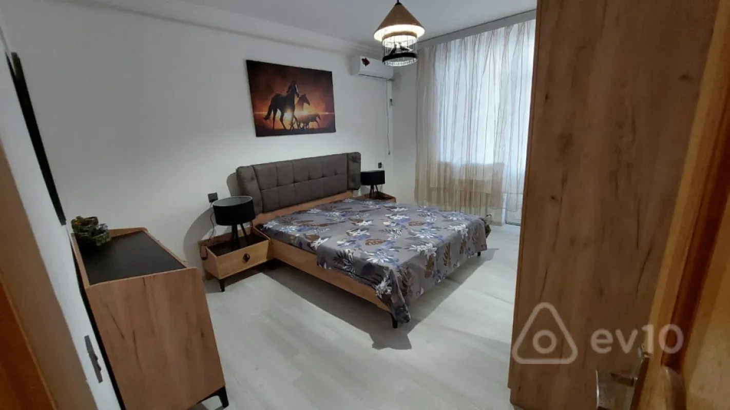 Kirayə verilir 2 otaqlı yeni tikili 75 m²