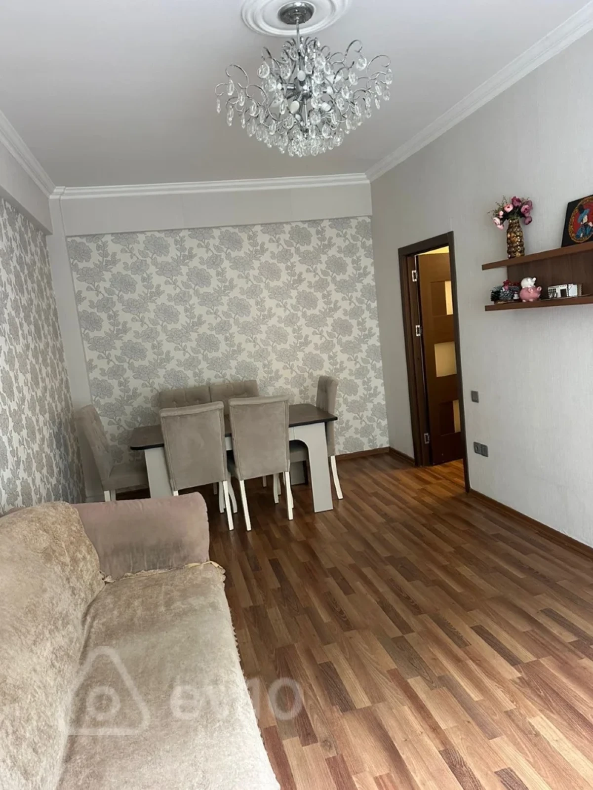 Kirayə verilir 2 otaqlı yeni tikili 55 m²