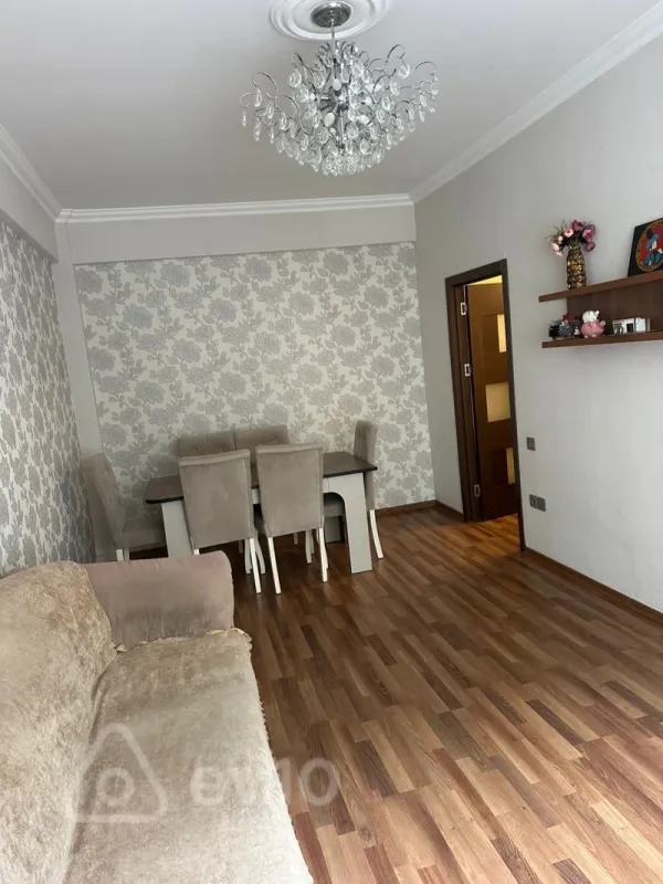 Kirayə verilir 2 otaqlı yeni tikili 55 m²