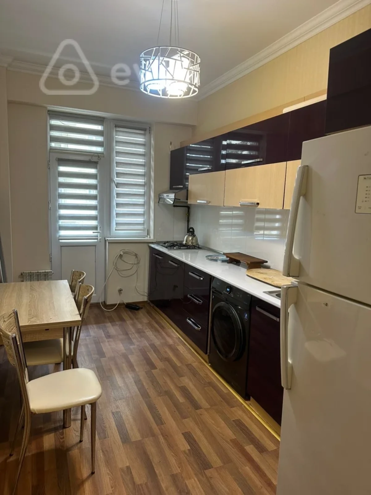 Kirayə verilir 2 otaqlı yeni tikili 55 m²