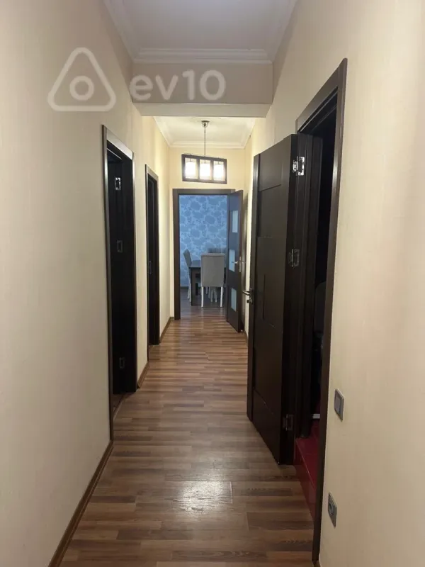 Kirayə verilir 2 otaqlı yeni tikili 55 m²