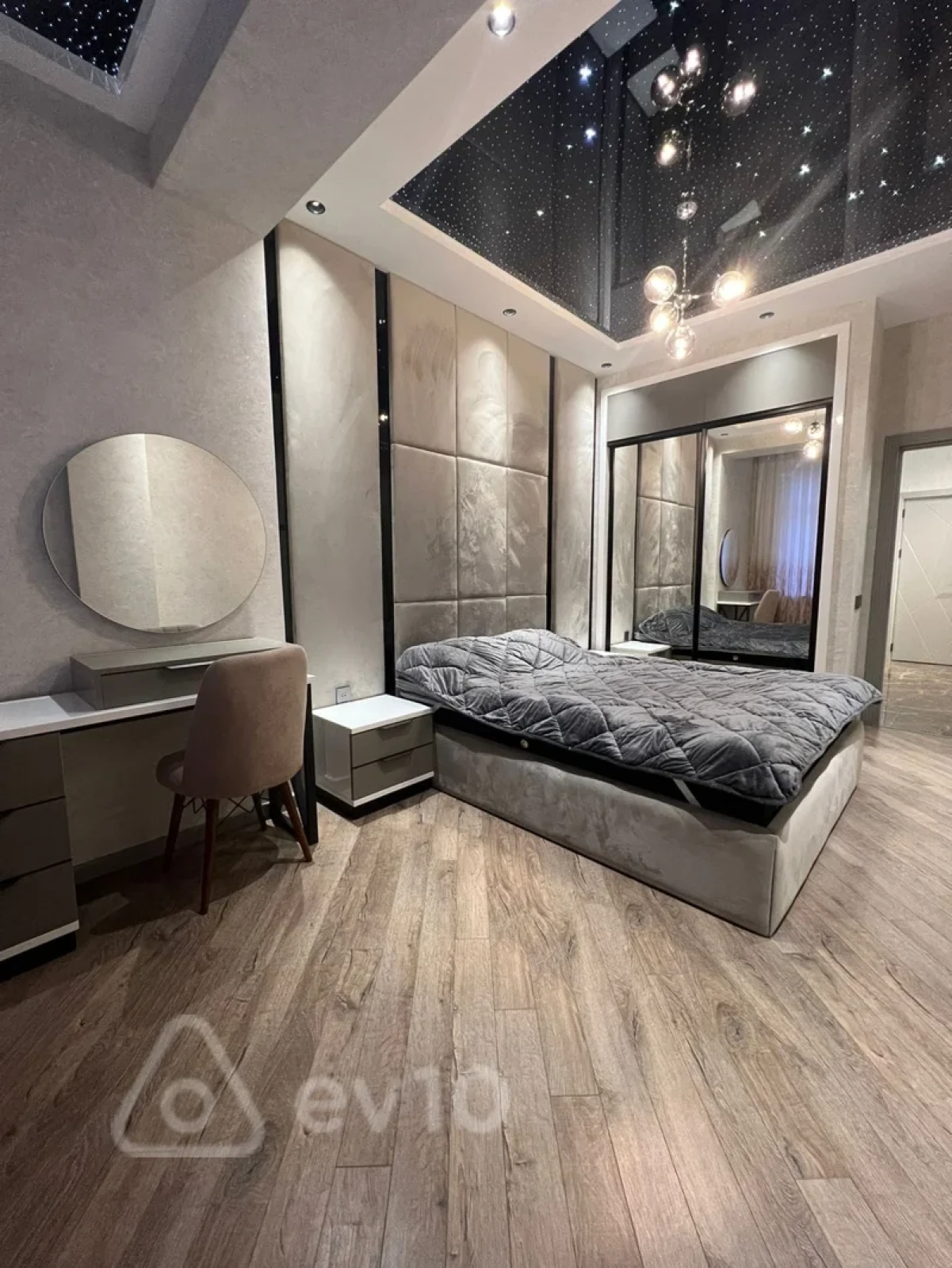 Kirayə verilir 2 otaqlı yeni tikili 70 m²