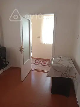 Kirayə verilir 2 otaqlı həyət evi 50 m²