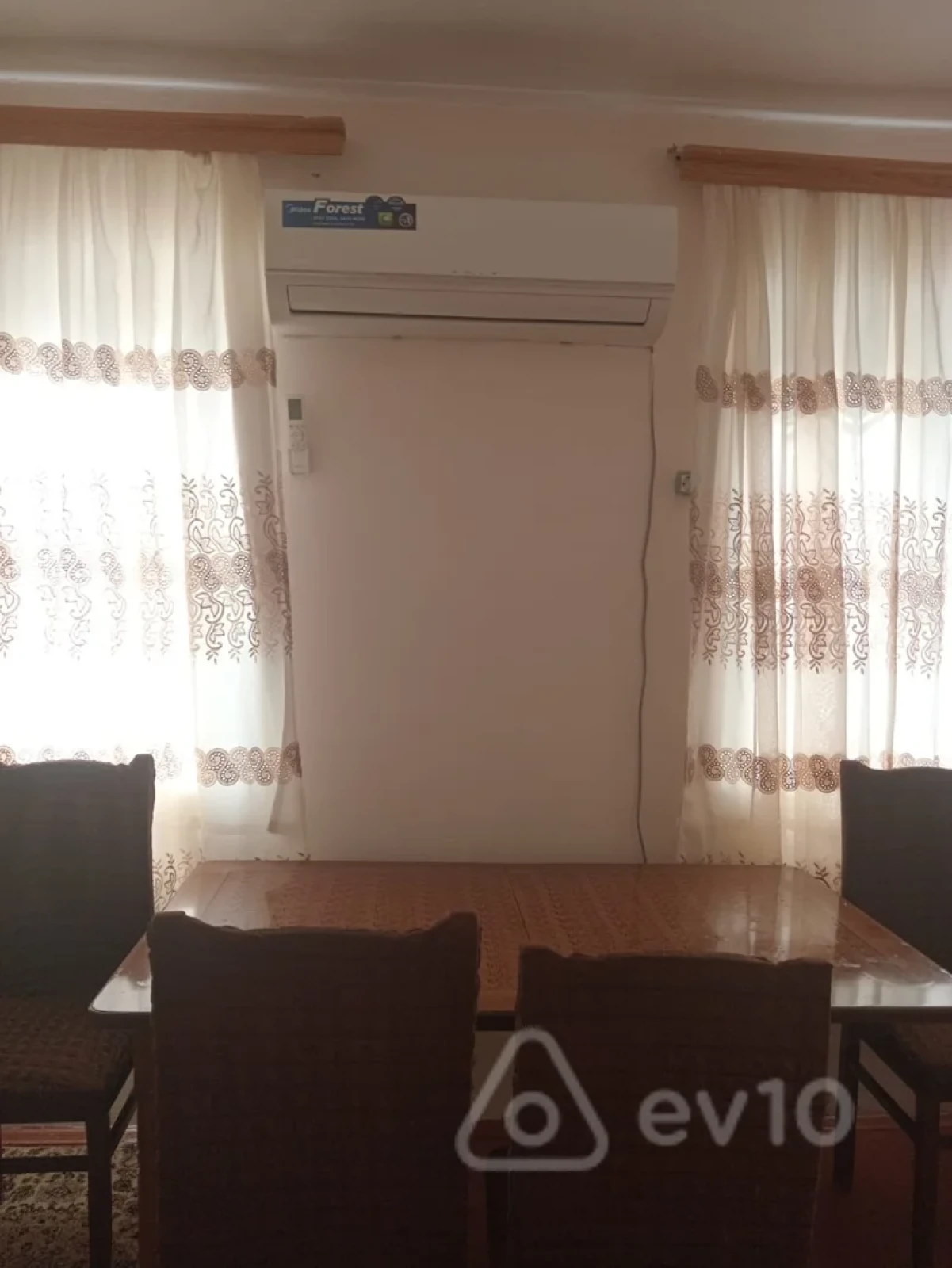Kirayə verilir 2 otaqlı həyət evi 50 m²