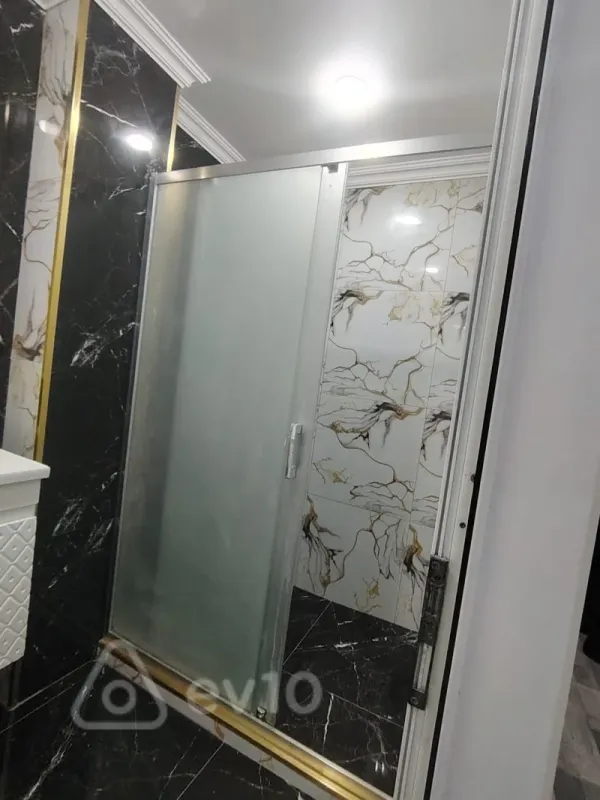 Satılır 2 otaqlı yeni tikili 68 m²