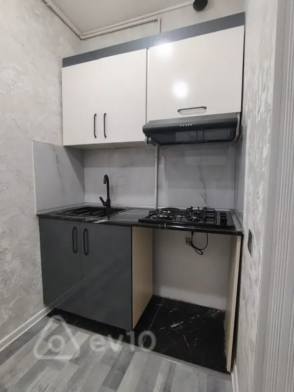 Satılır 2 otaqlı yeni tikili 68 m²