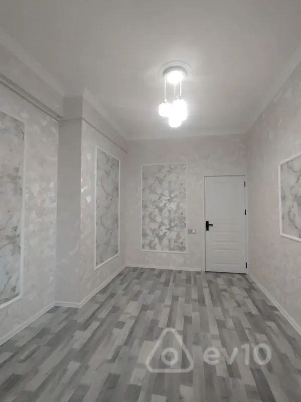 Satılır 2 otaqlı yeni tikili 68 m²