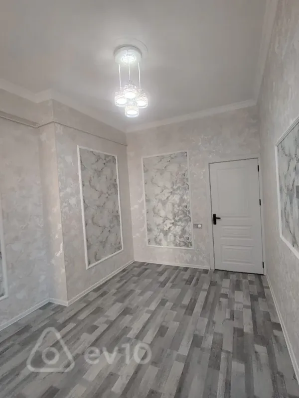 Satılır 2 otaqlı yeni tikili 68 m²