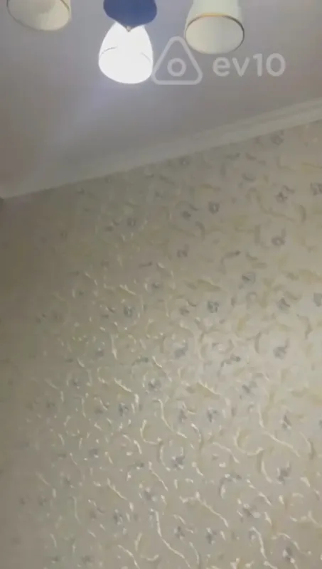 Kirayə verilir 2 otaqlı yeni tikili 70 m²