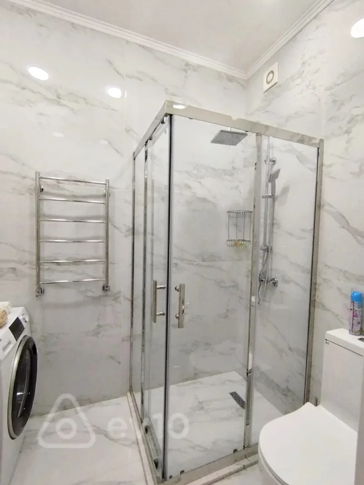 Satılır 3 otaqlı yeni tikili 102 m²