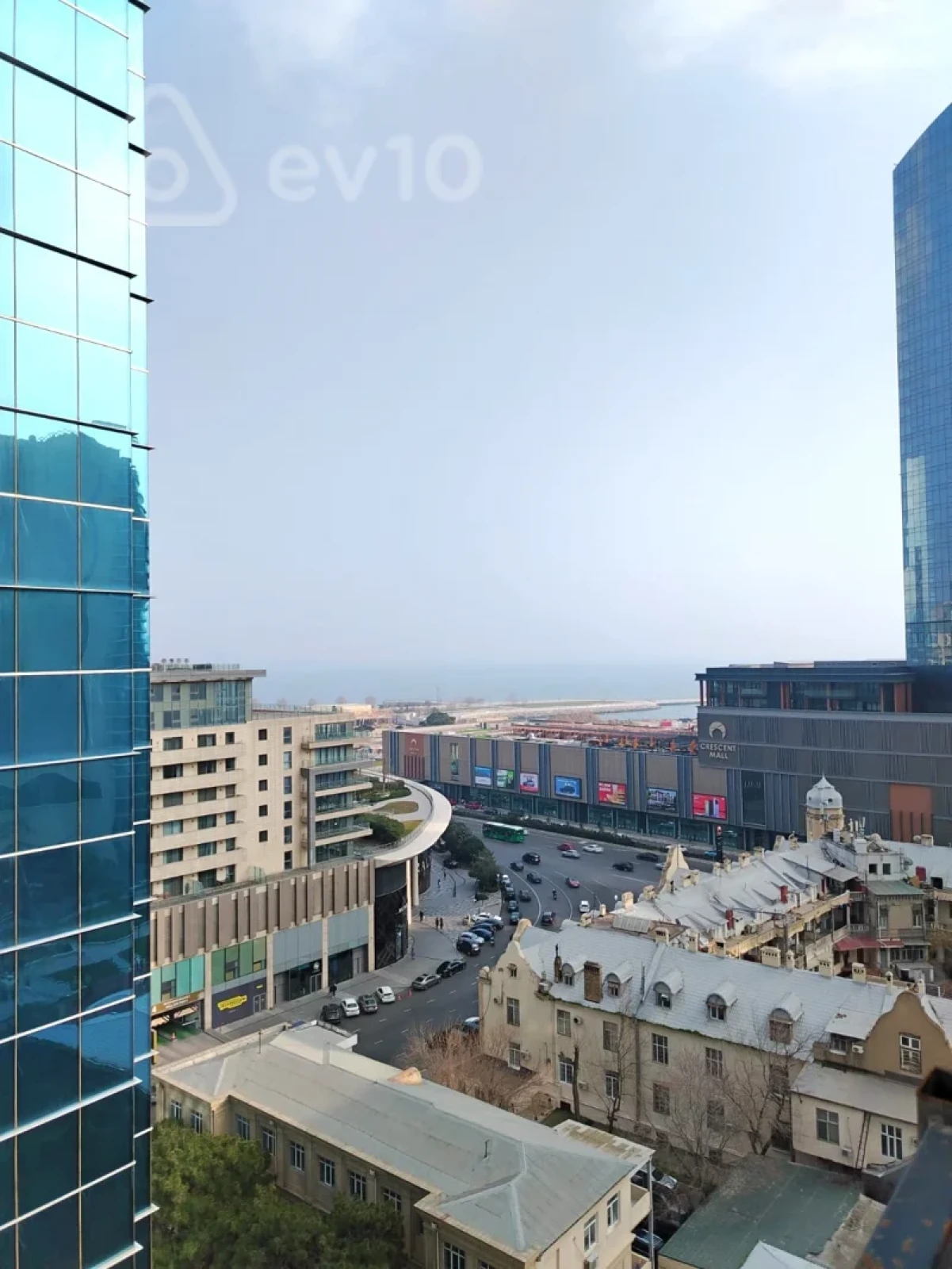 Satılır 3 otaqlı yeni tikili 102 m²