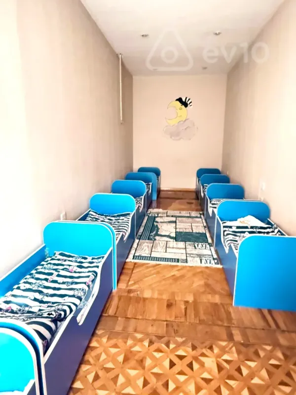 Kirayə verilir mənzil 400 m²