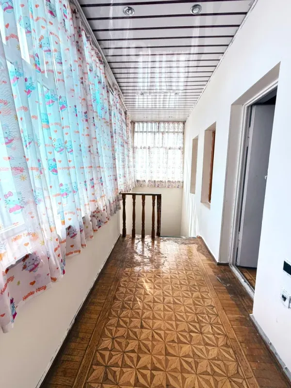 Kirayə verilir mənzil 400 m²