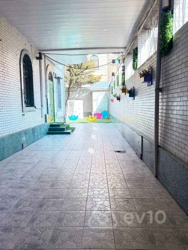 Kirayə verilir mənzil 400 m²