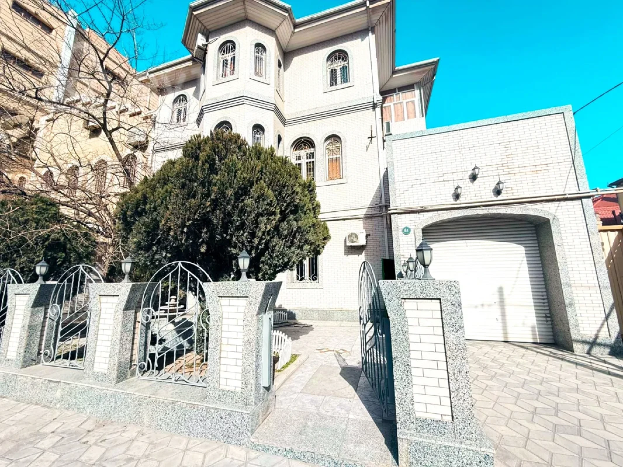 Kirayə verilir mənzil 400 m²