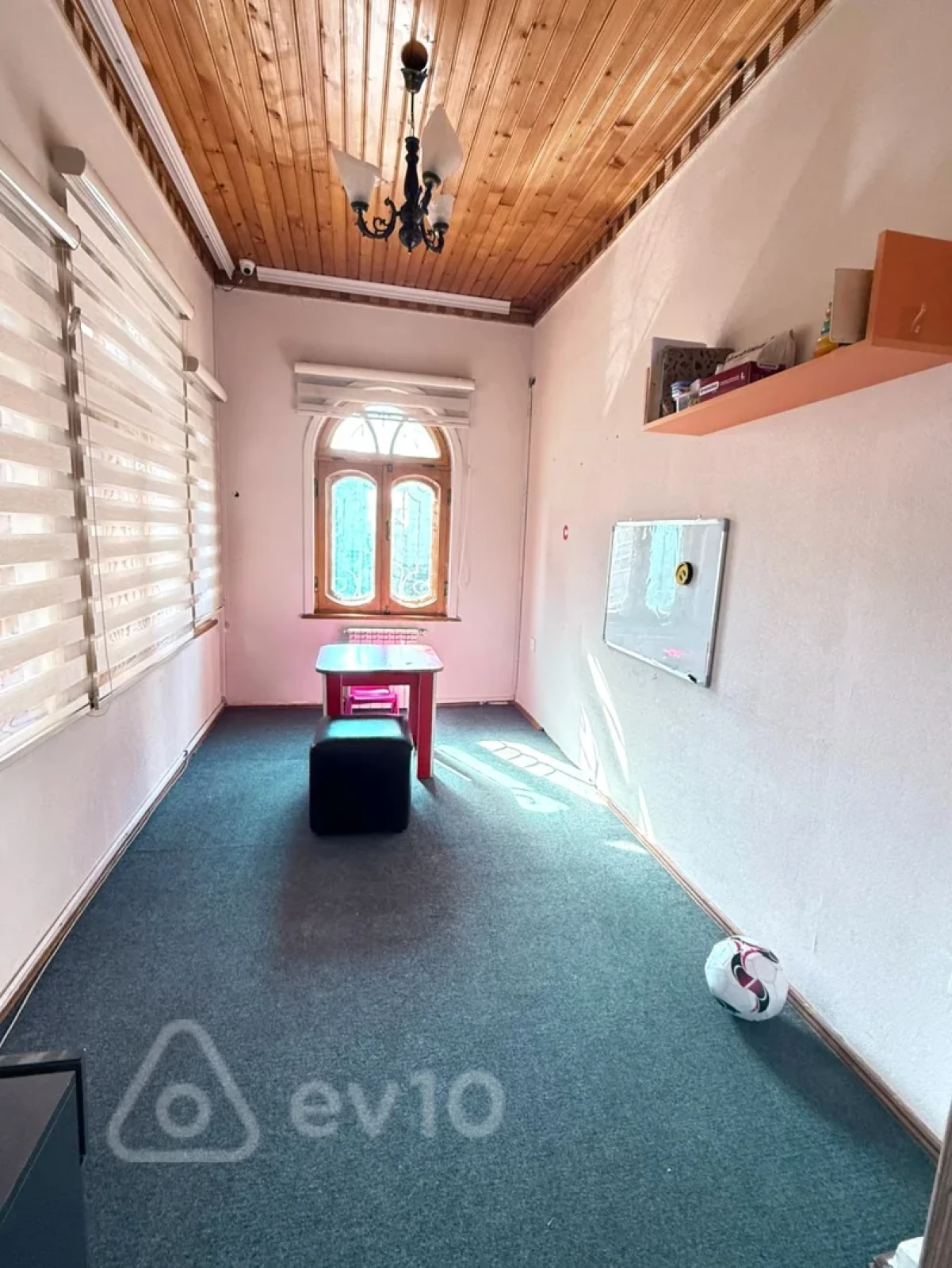 Kirayə verilir mənzil 400 m²