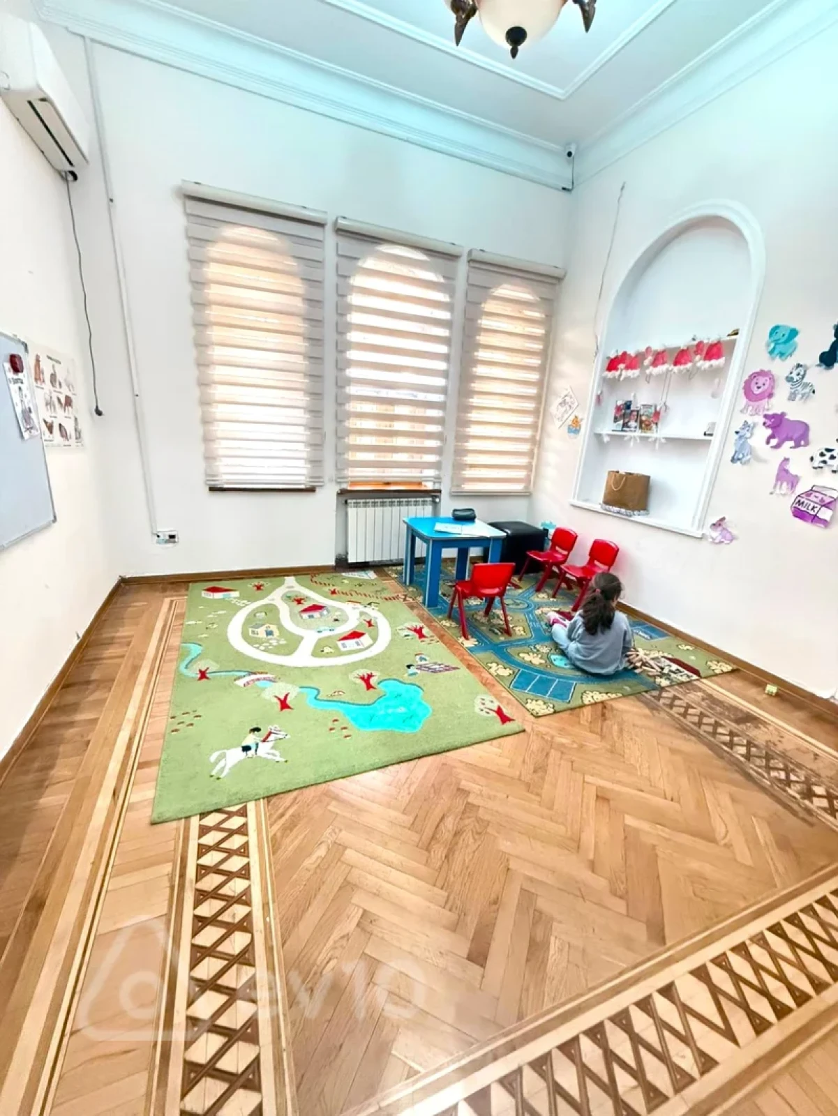 Kirayə verilir mənzil 400 m²