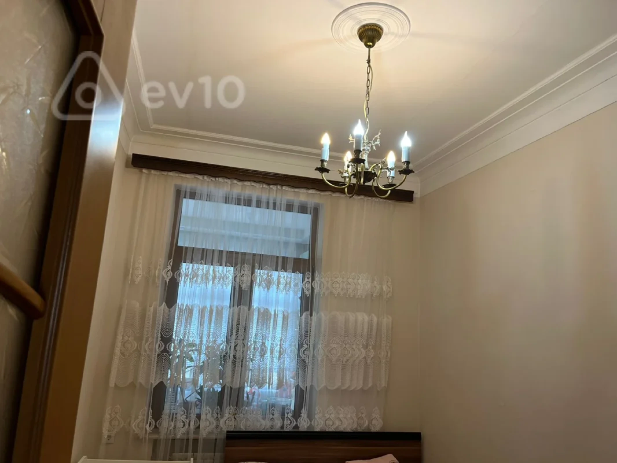 Kirayə verilir 3 otaqlı köhnə tikili 75 m²