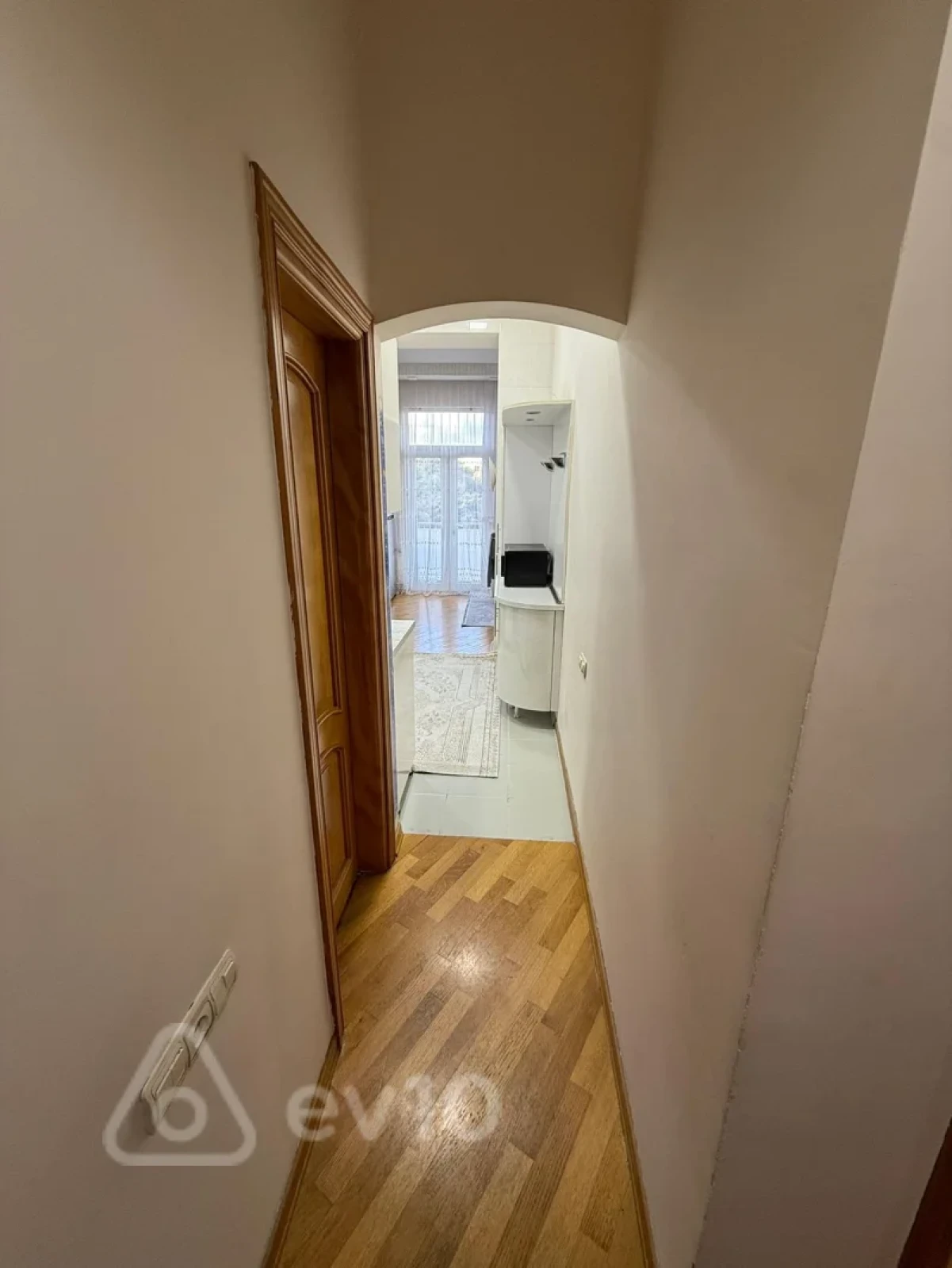 Kirayə verilir 3 otaqlı köhnə tikili 75 m²