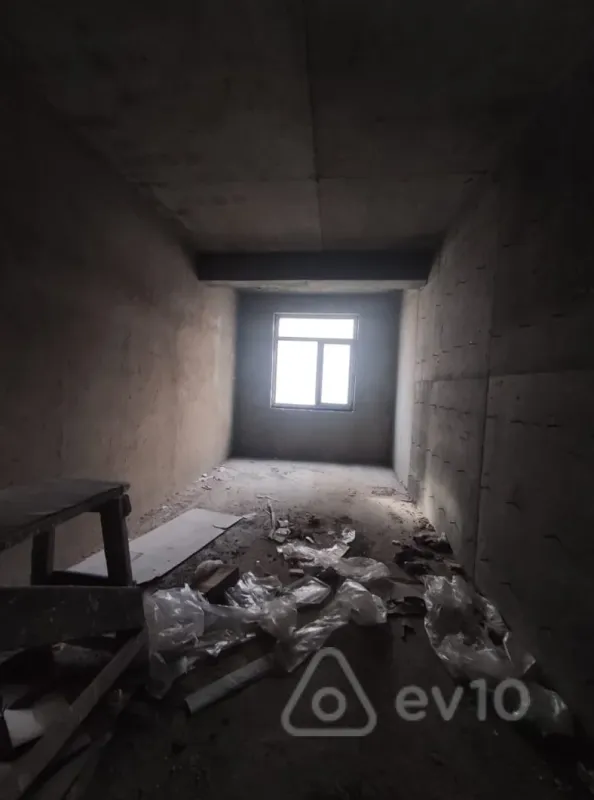 Satılır 3 otaqlı yeni tikili 105 m²