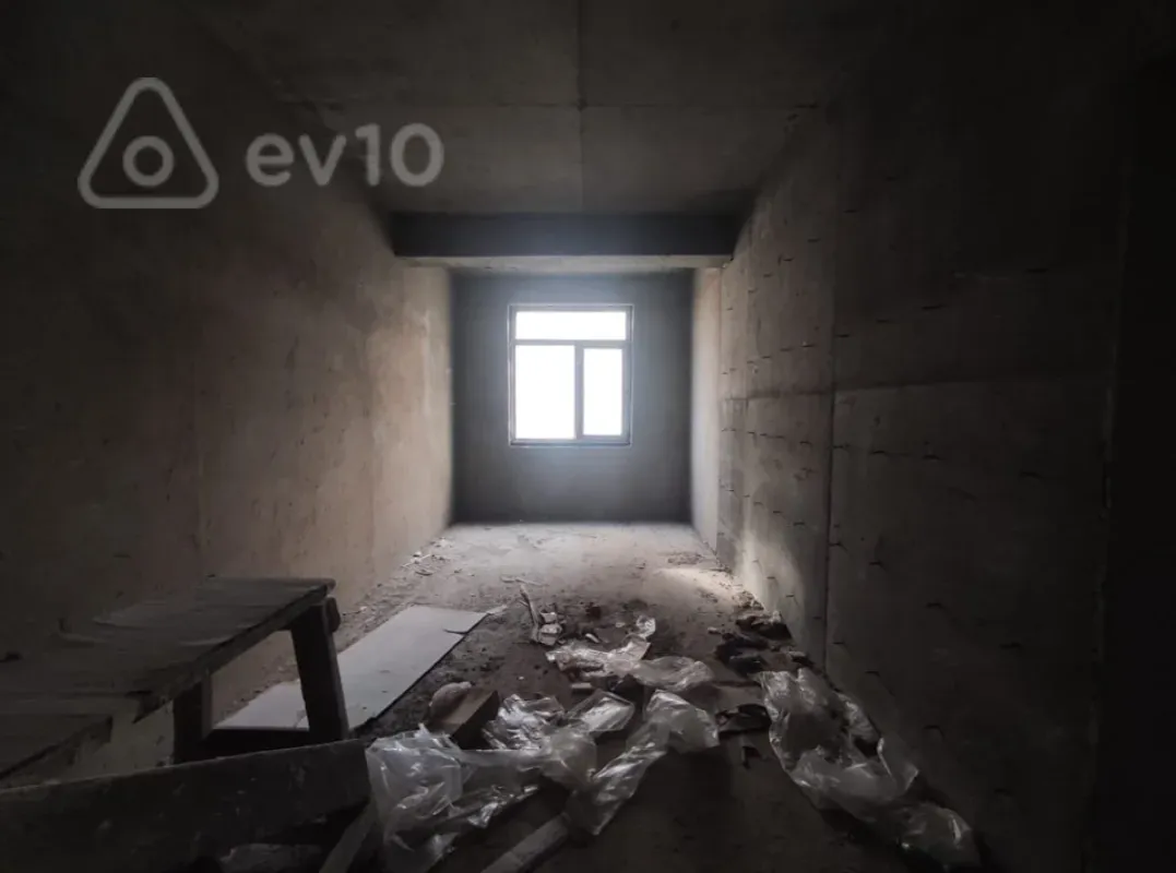 Satılır 3 otaqlı yeni tikili 105 m²