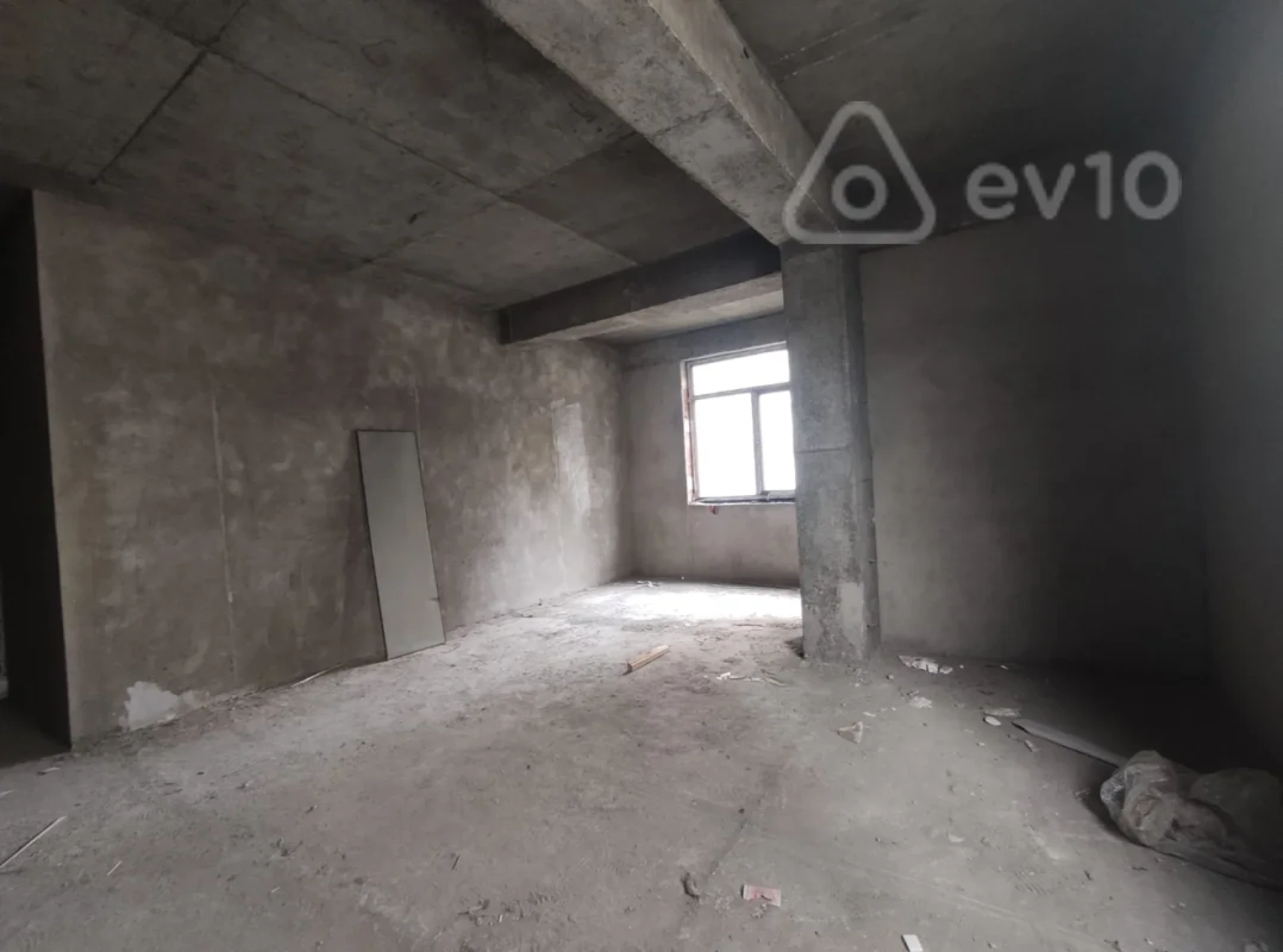 Satılır 3 otaqlı yeni tikili 105 m²