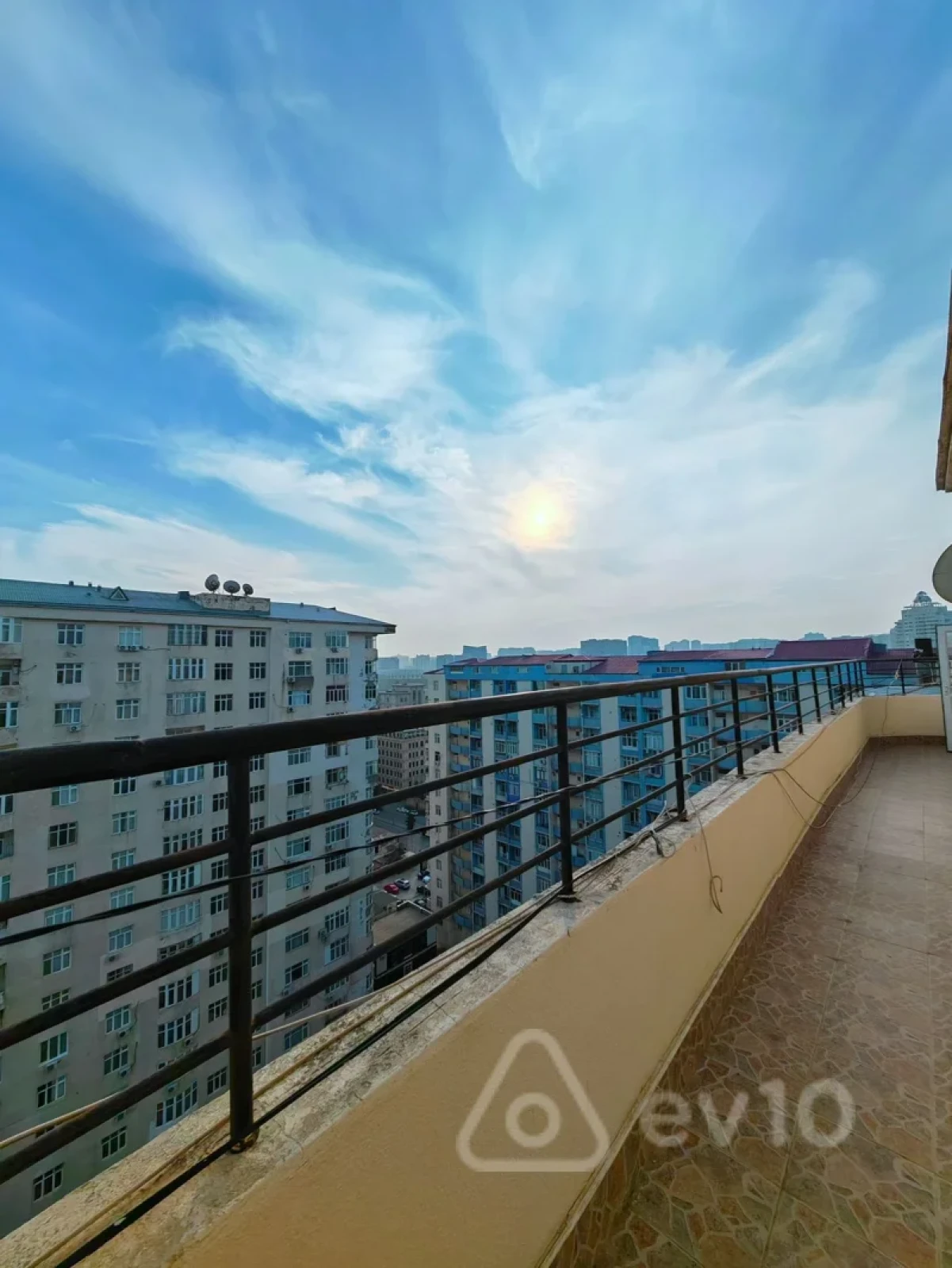 Kirayə verilir 2 otaqlı yeni tikili 150 m²