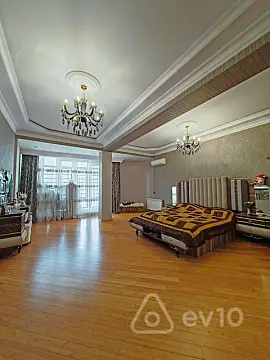 Kirayə verilir 2 otaqlı yeni tikili 150 m²