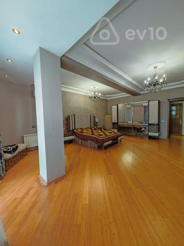 Kirayə verilir 2 otaqlı yeni tikili 150 m²