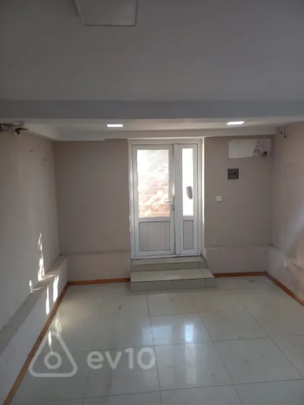 Kirayə verilir mənzil 52 m²