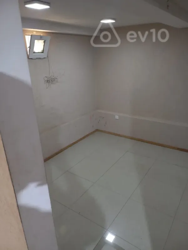 Kirayə verilir mənzil 52 m²