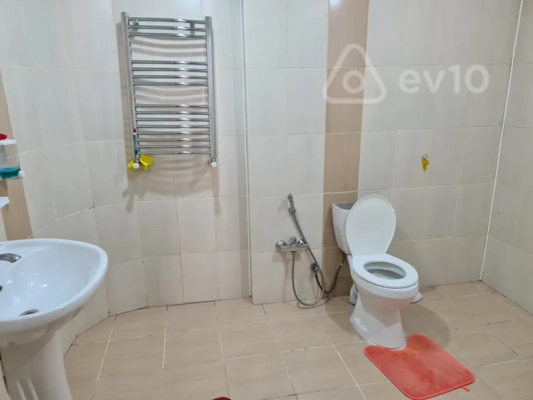 Satılır 3 otaqlı yeni tikili 152 m²