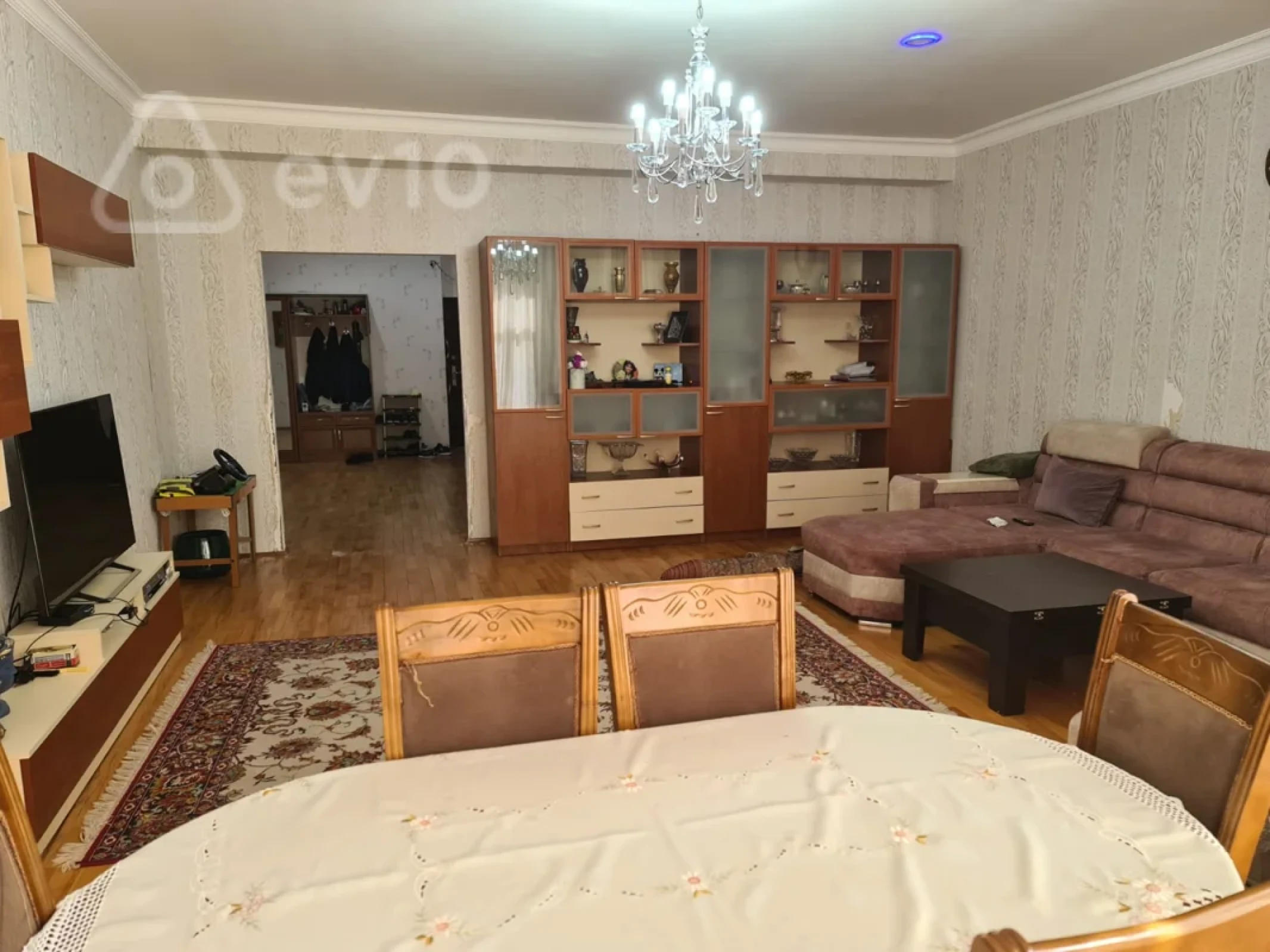 Satılır 3 otaqlı yeni tikili 152 m²