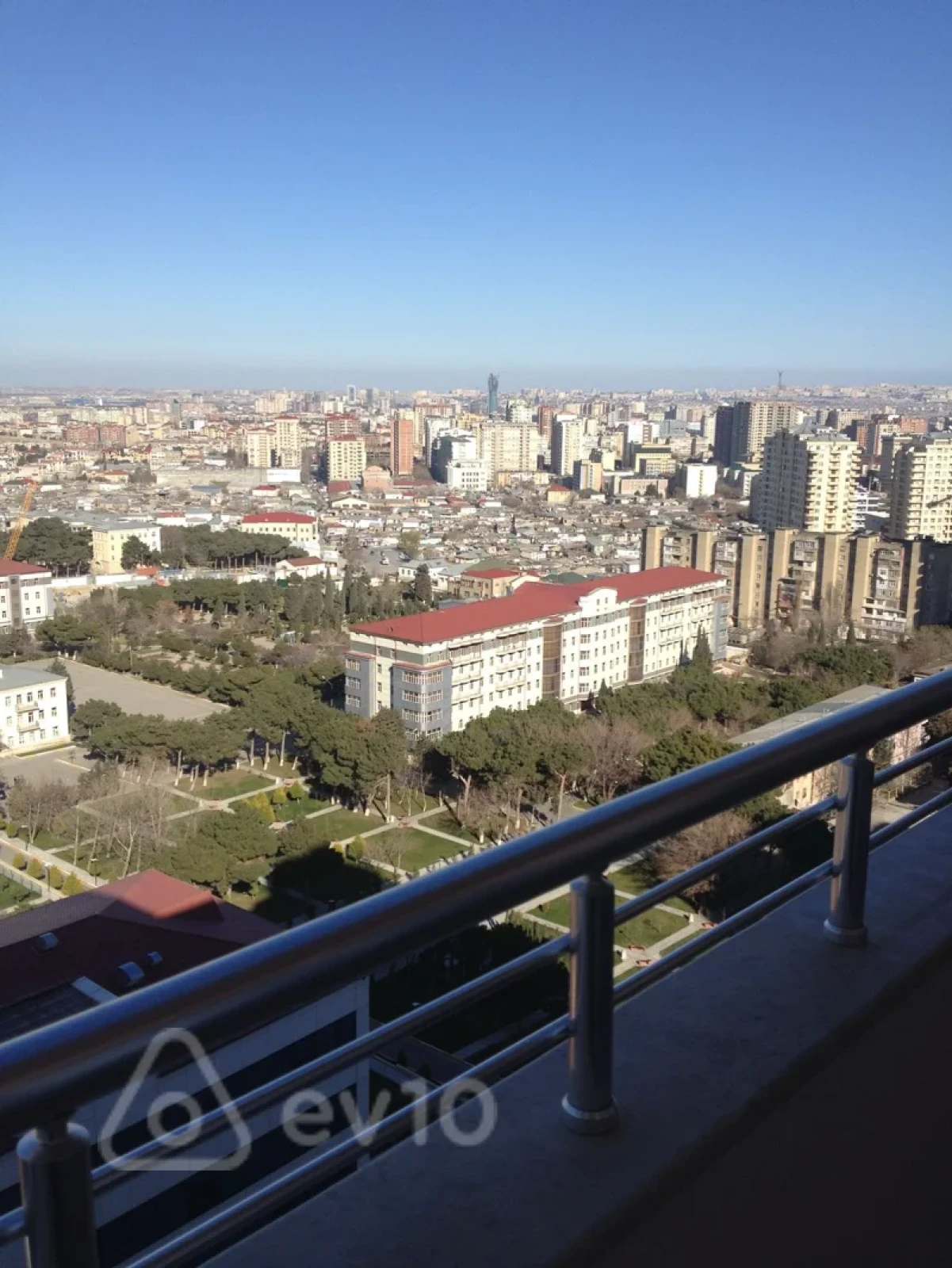 Satılır 3 otaqlı yeni tikili 152 m²