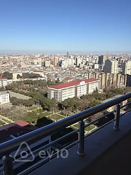 Satılır 3 otaqlı yeni tikili 152 m²