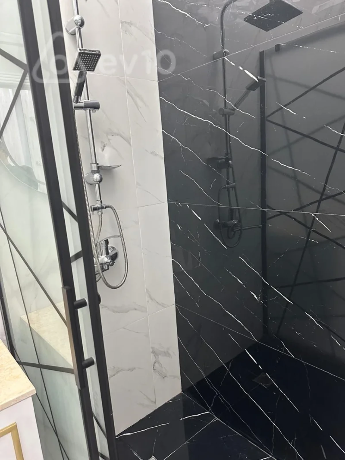 Kirayə verilir 2 otaqlı yeni tikili 75 m²