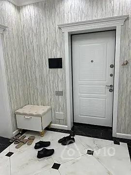 Kirayə verilir 2 otaqlı yeni tikili 75 m²