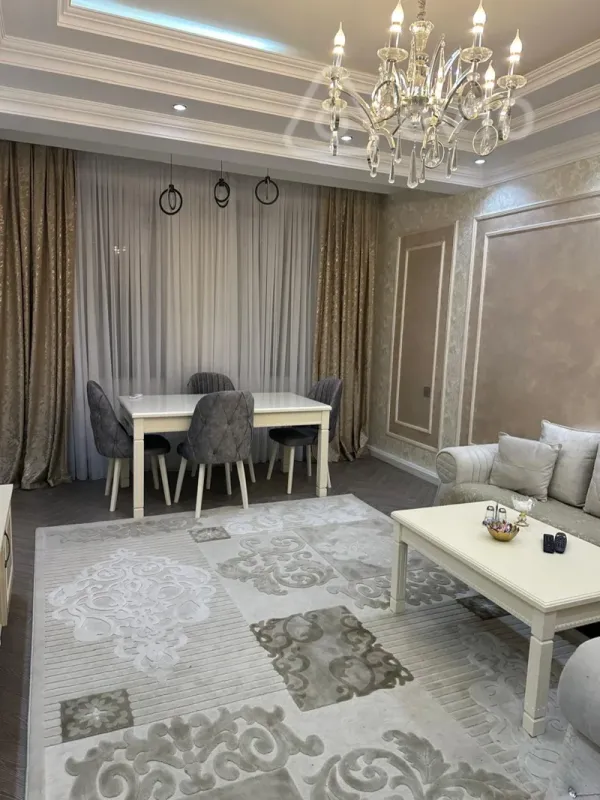 Kirayə verilir 2 otaqlı yeni tikili 75 m²