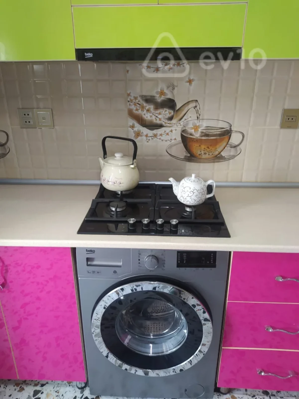 Kirayə verilir 2 otaqlı köhnə tikili 65 m²