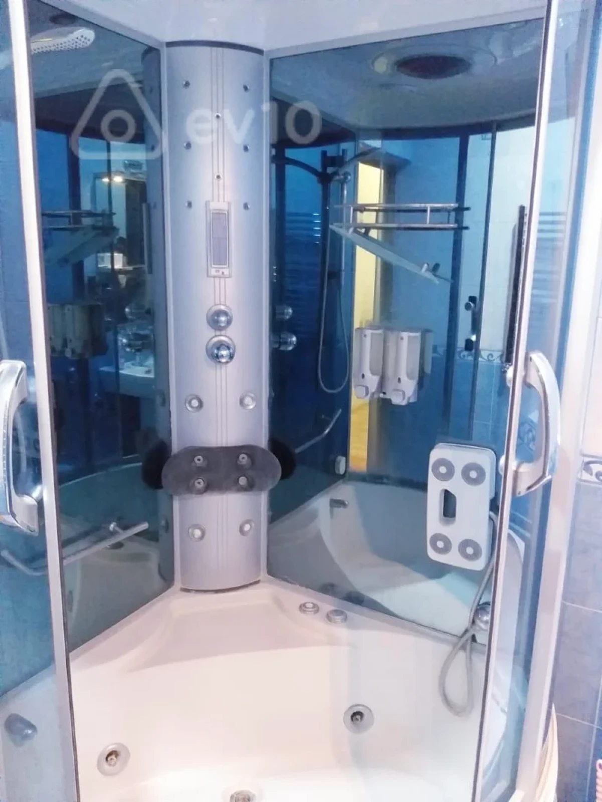 Kirayə verilir 2 otaqlı yeni tikili 95 m²