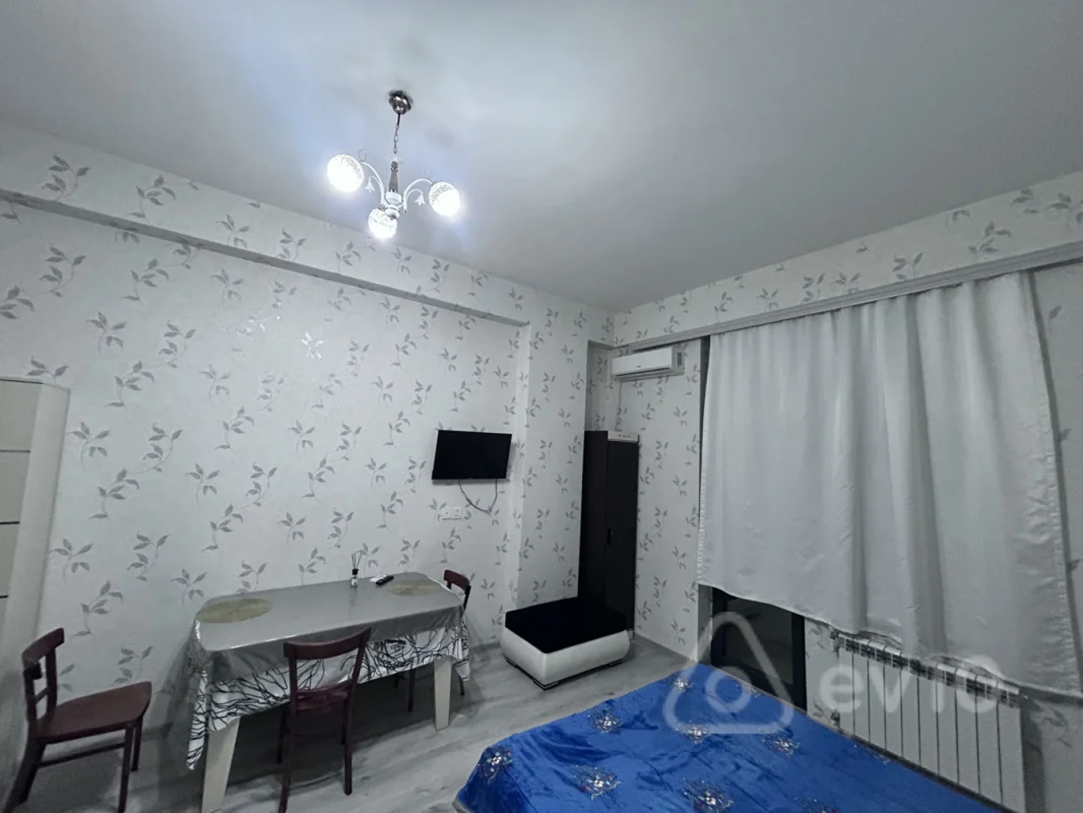 Kirayə verilir 1 otaqlı yeni tikili 30 m²