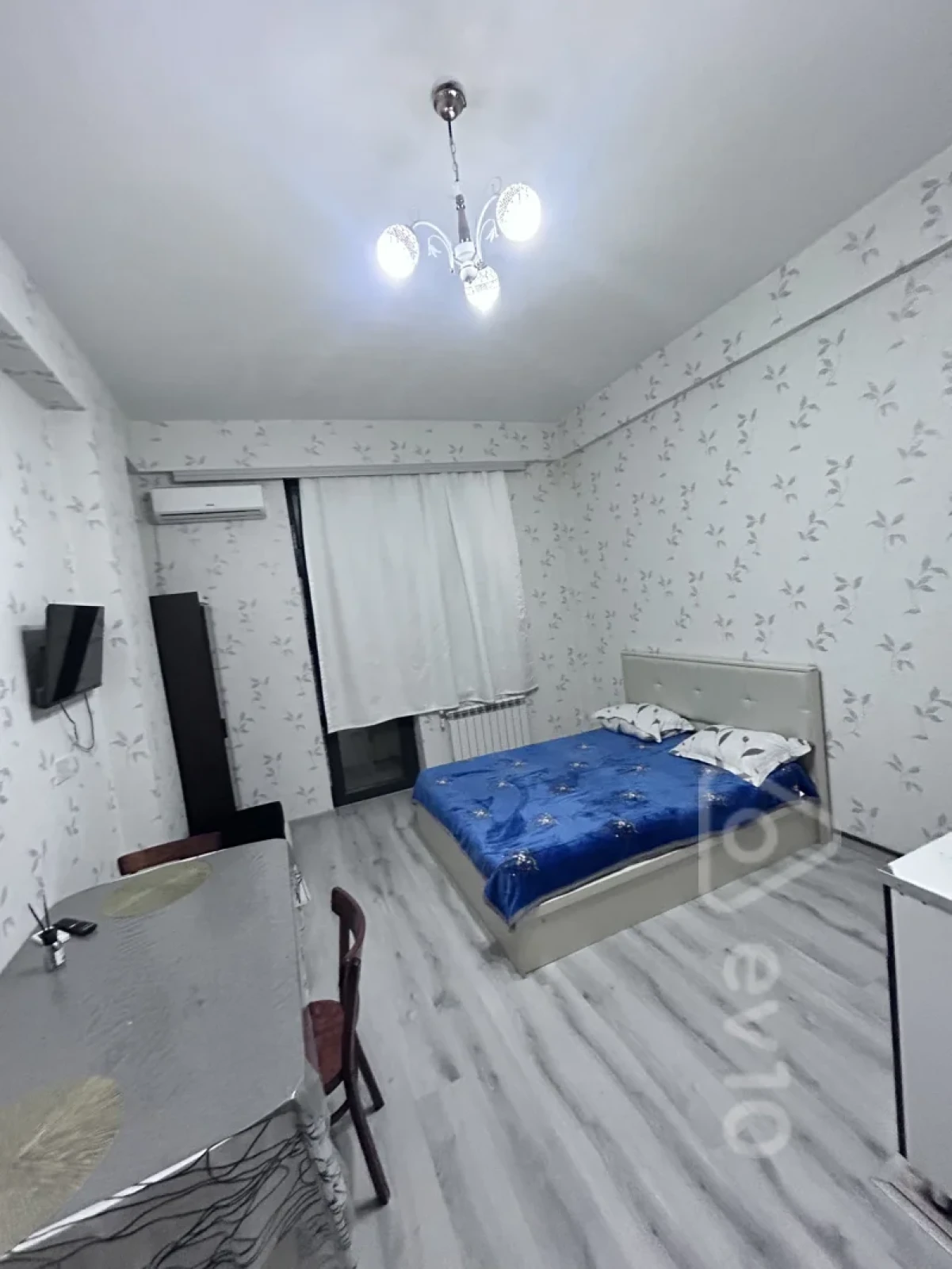 Kirayə verilir 1 otaqlı yeni tikili 30 m²