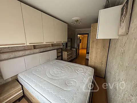 Kirayə verilir 3 otaqlı köhnə tikili 85 m² — Bakı, Yasamal 3 otaq 85.00 m²