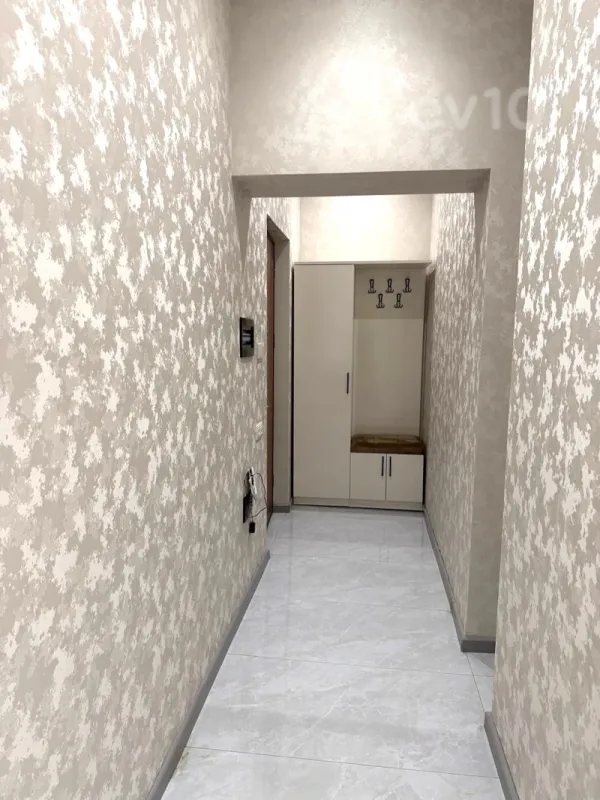 Kirayə verilir 2 otaqlı yeni tikili 91 m²