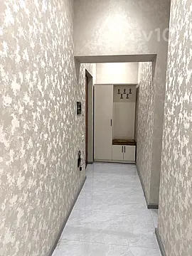 Kirayə verilir 2 otaqlı yeni tikili 91 m²