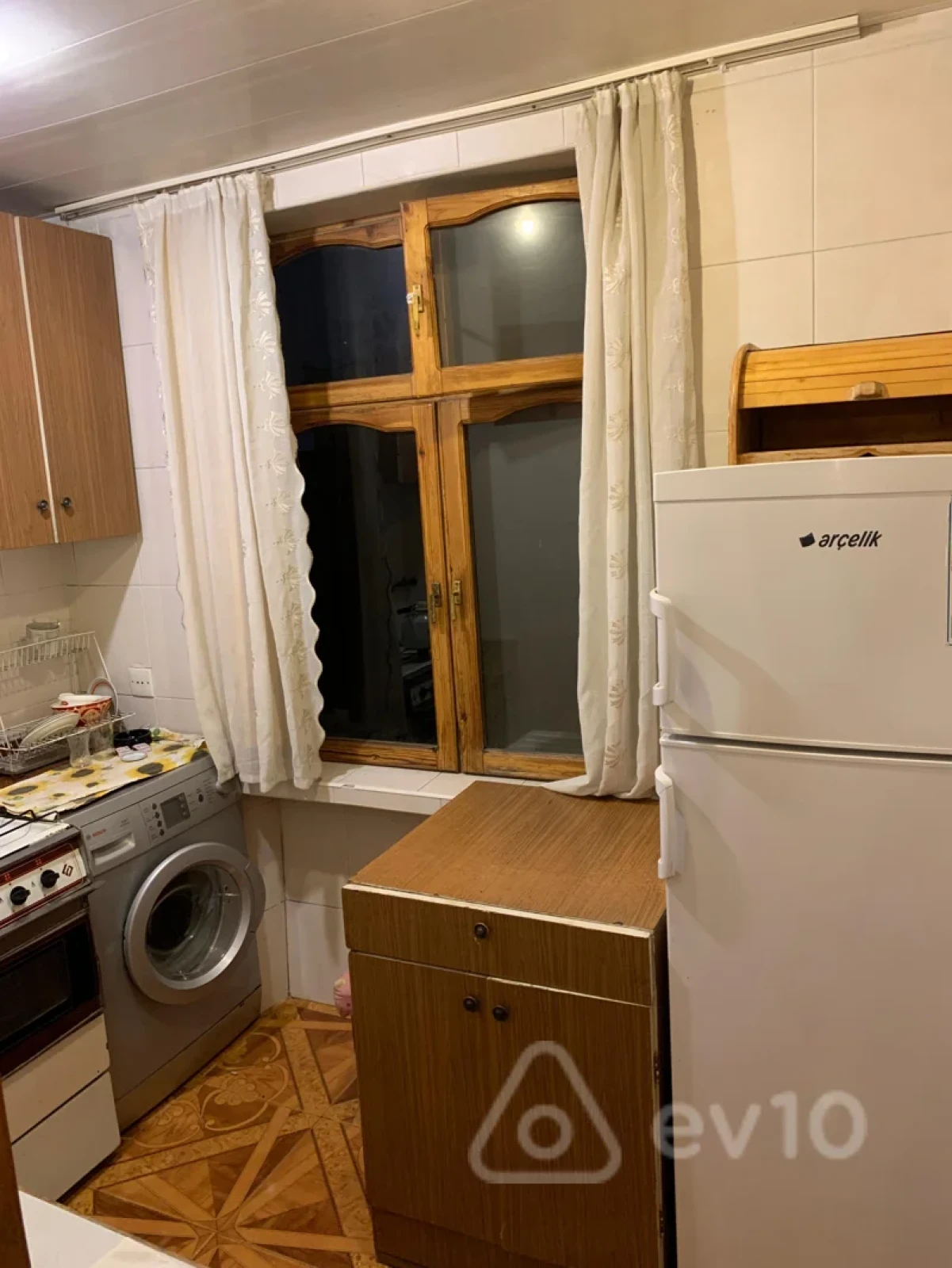 Kirayə verilir 1 otaqlı köhnə tikili 40 m²