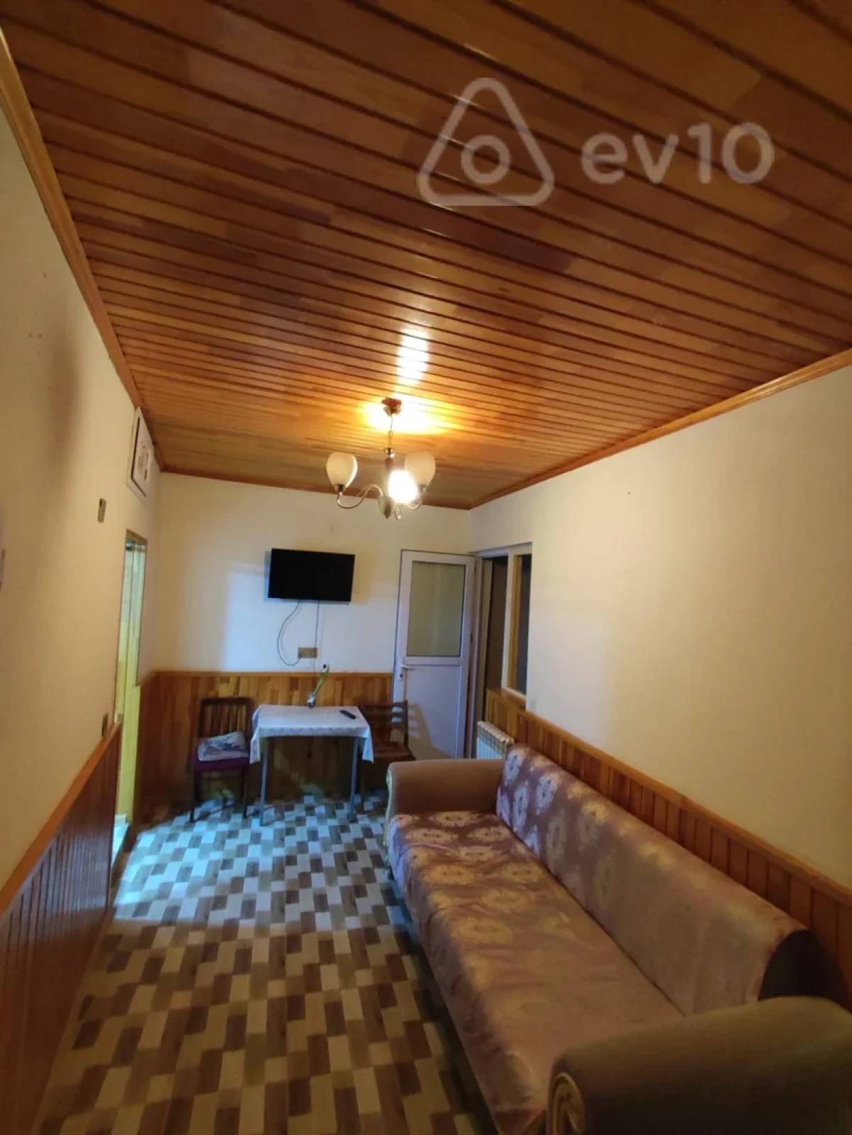 Kirayə verilir 2 otaqlı həyət evi 50 m²