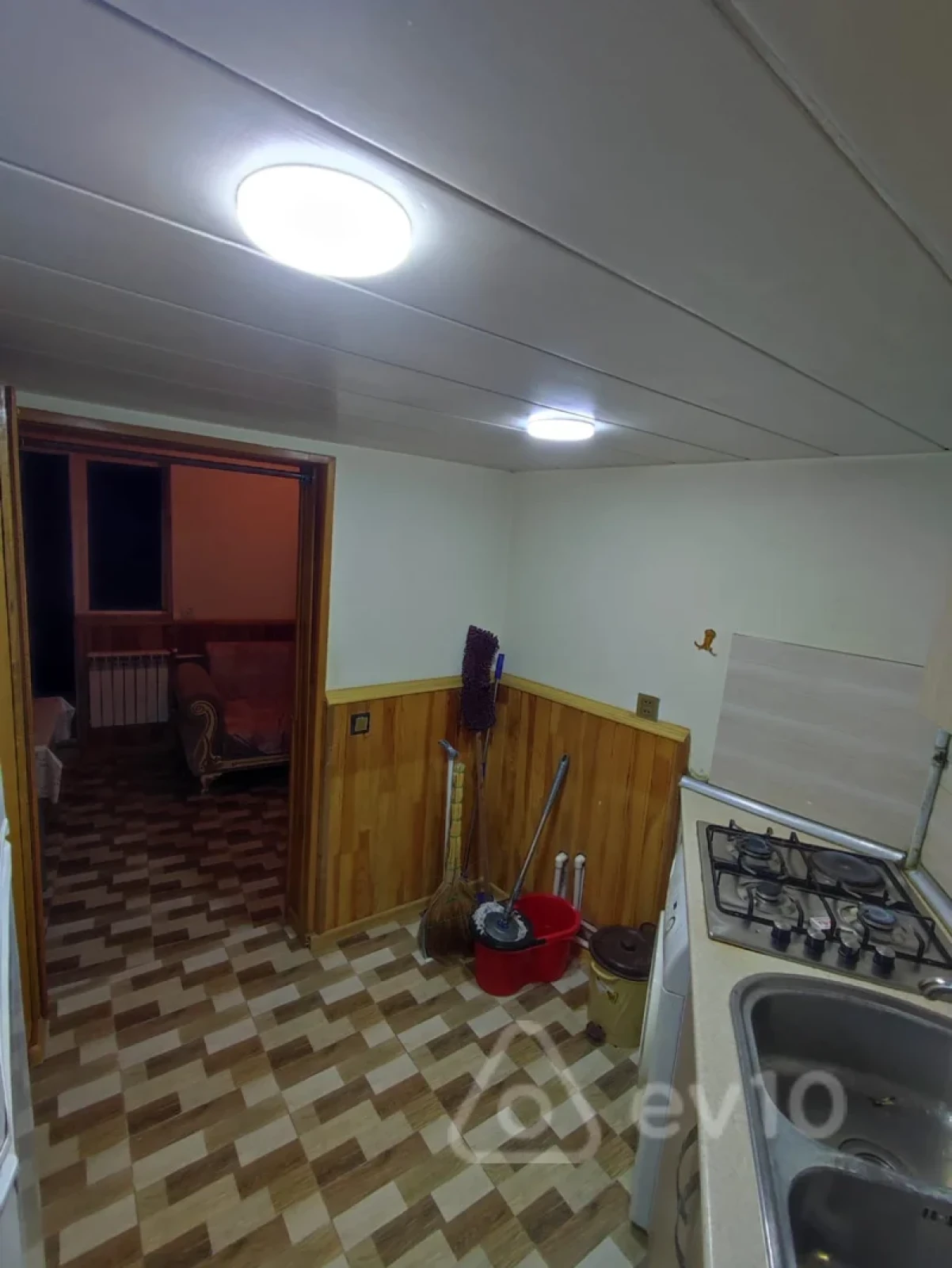 Kirayə verilir 2 otaqlı həyət evi 50 m²